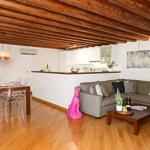 Hometoday - Esclusivo Loft In Centro A Appartamento